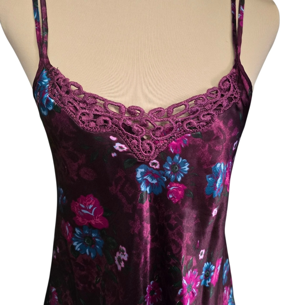 Women's Fashion Bug Floral Satin Chemise Slip Dress Purple Floral Print - Medium - Picture 3 of 9